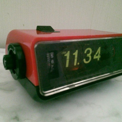 CITIZEN Flip Clock Highleaf Curtis Showa Retro Red Black 50/60Hz Tested - Picture 8 of 8