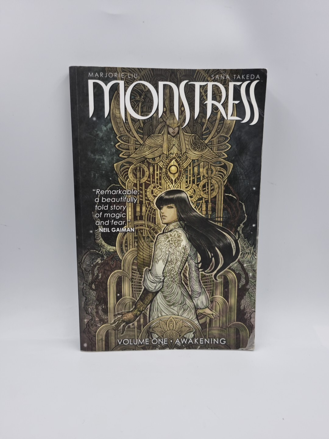 Monstress Volume 1: Awakening by Marjorie Liu (Paperback, 2016) Free P&P