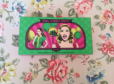  BENEFIT REAL CHEEKY PARTY Make-up Set Blushing Beauty Kit