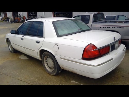 Passenger Right Exhaust Manifold Fits 95-02 CROWN VICTORIA 620904 - Picture 4 of 10