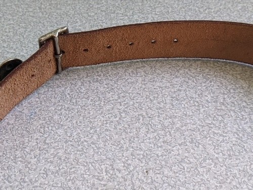 VINTAGE LEATHER GIRL GUIDE BELT - 32 INCH - Picture 9 of 10