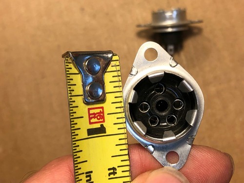 2 NOS Vintage Mini 6-pin Jacks for Reel-to-Reel or Car Speakers Stereo Accessory - Picture 8 of 8