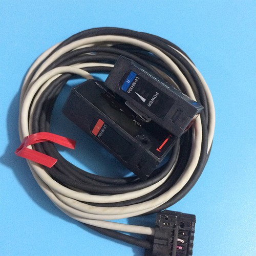 LV-NH100 For KEYENCE Laser Sensor LVNH100 - Picture 2 of 3
