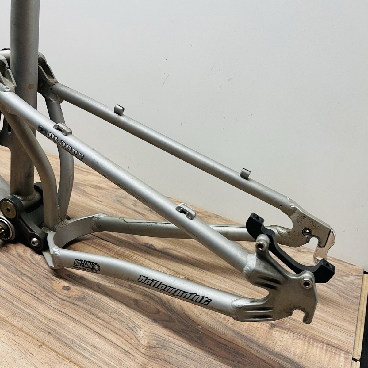 2003 Ironhorse Hollowpoint Team Full Suspension MTB Frame Large 26