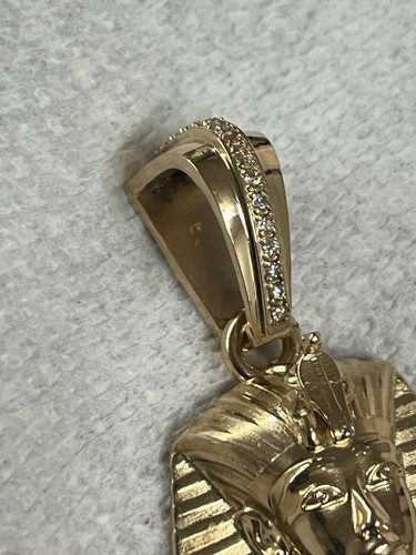 Ciondolo oro 10 kt faraone re tut antico Egitto ciondolo regalità 47 grammi - Foto 3 di 8