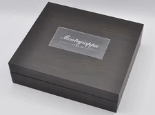 Montegrappa wood 1155gr box for solid gold fountain pens, mint