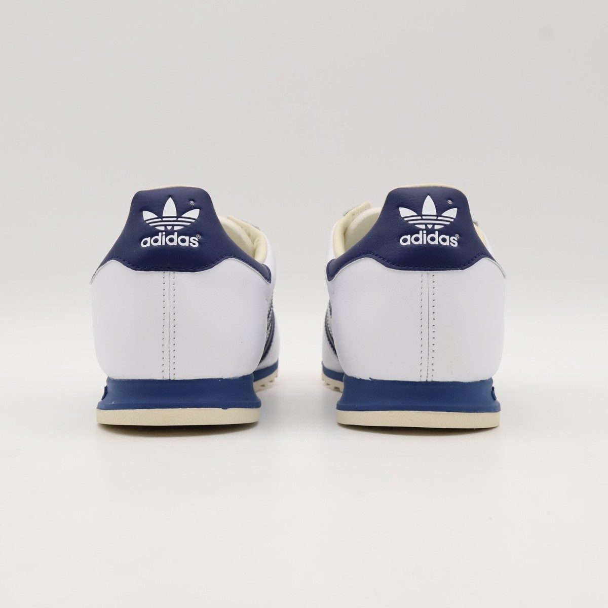 ID2110 adidas Originals Guam Footwear White Dark Blue Cream