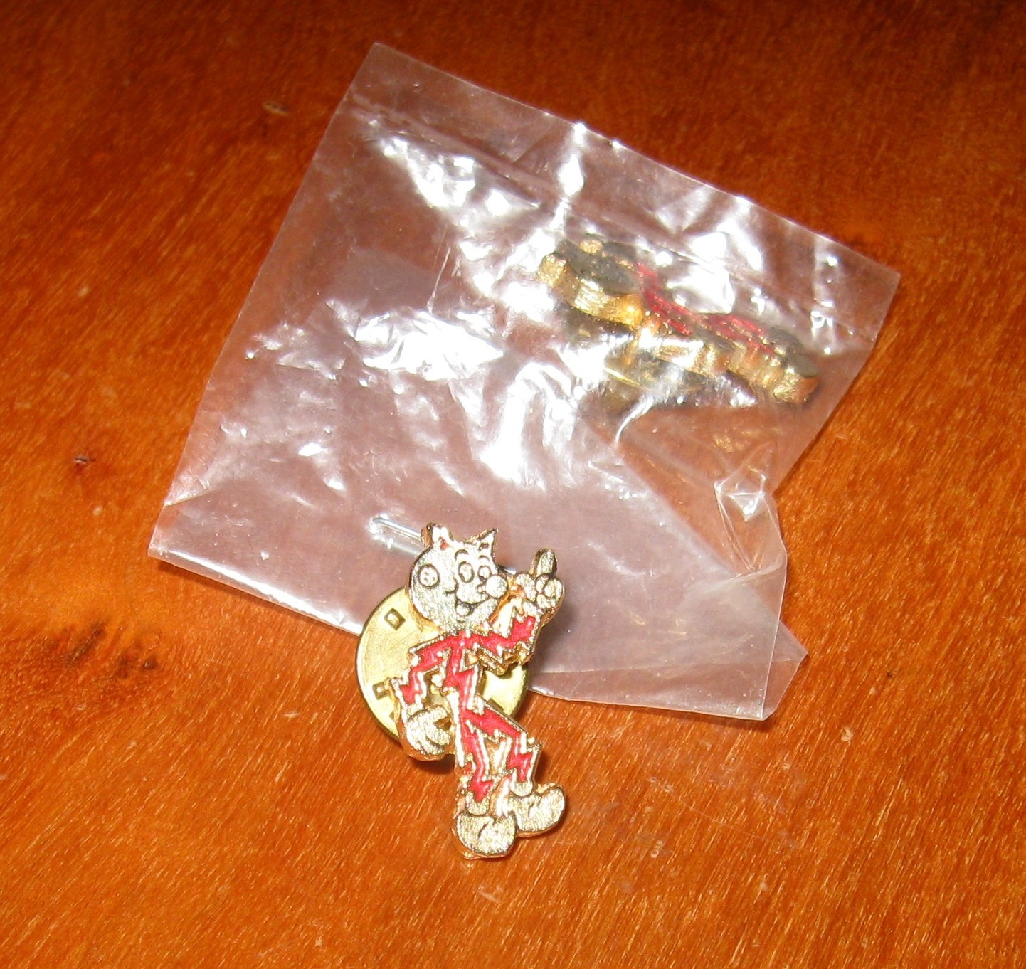 Picture 4 of 8