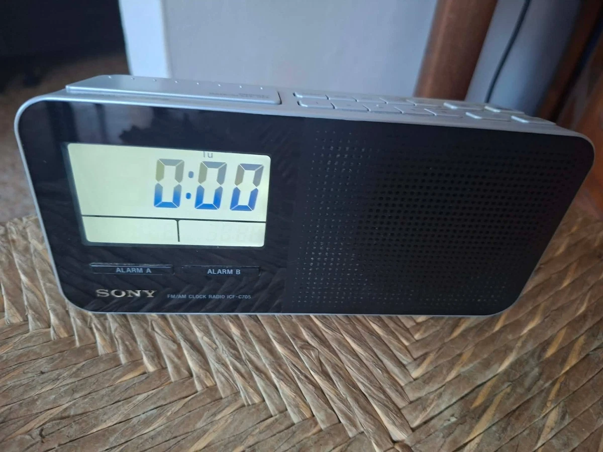 RELOJ RADIO DESPERTADOR SONY DREAM MACHINE RADIO AM/FM sony icf-c705