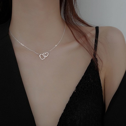 Contemporary Women's Double Ring Heart Necklace with Chic Design Elements - Picture 7 of 14