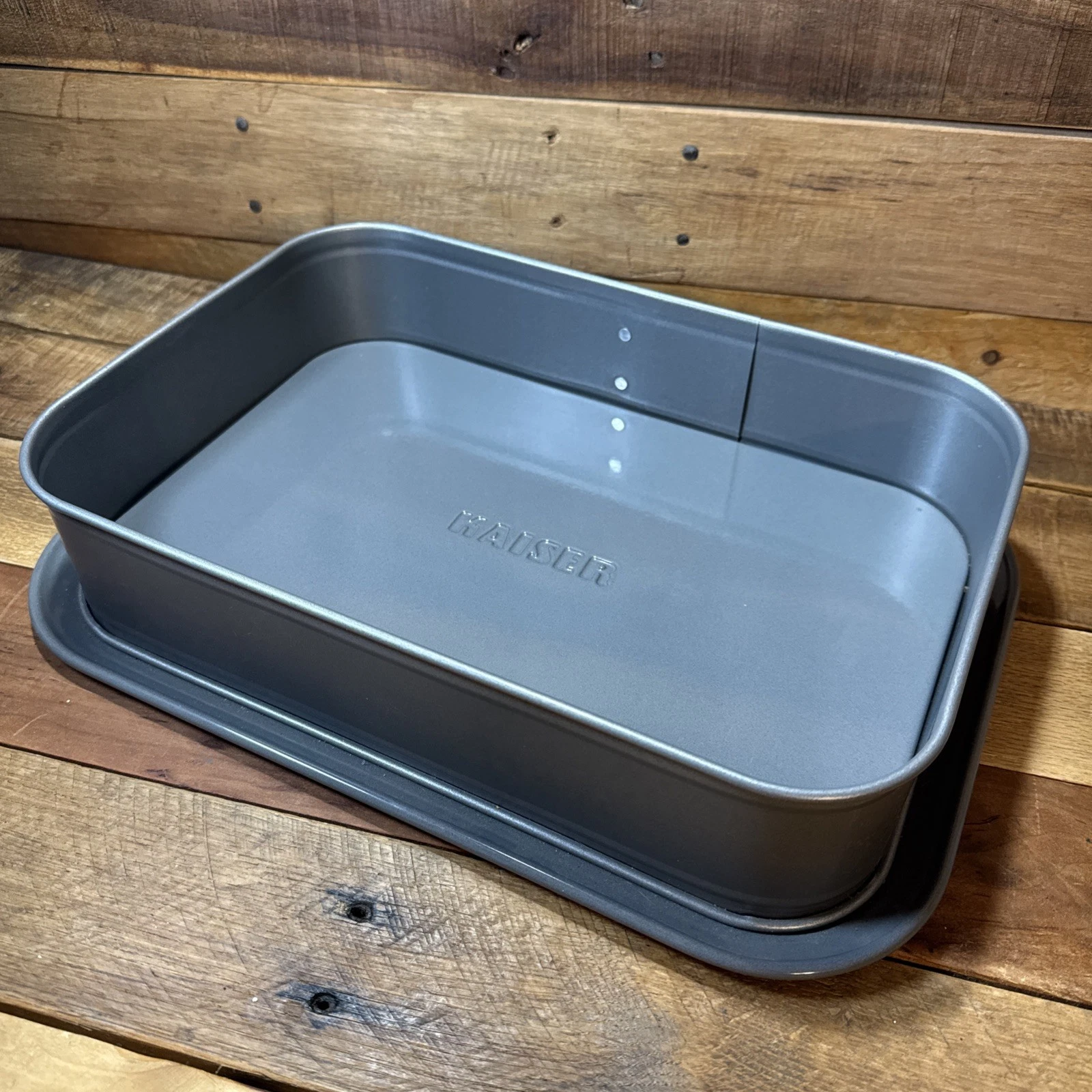 Kaiser La Forme Quadro Rectangular Nonstick Springform Cake Pan 14" x9.5" x 2.5"