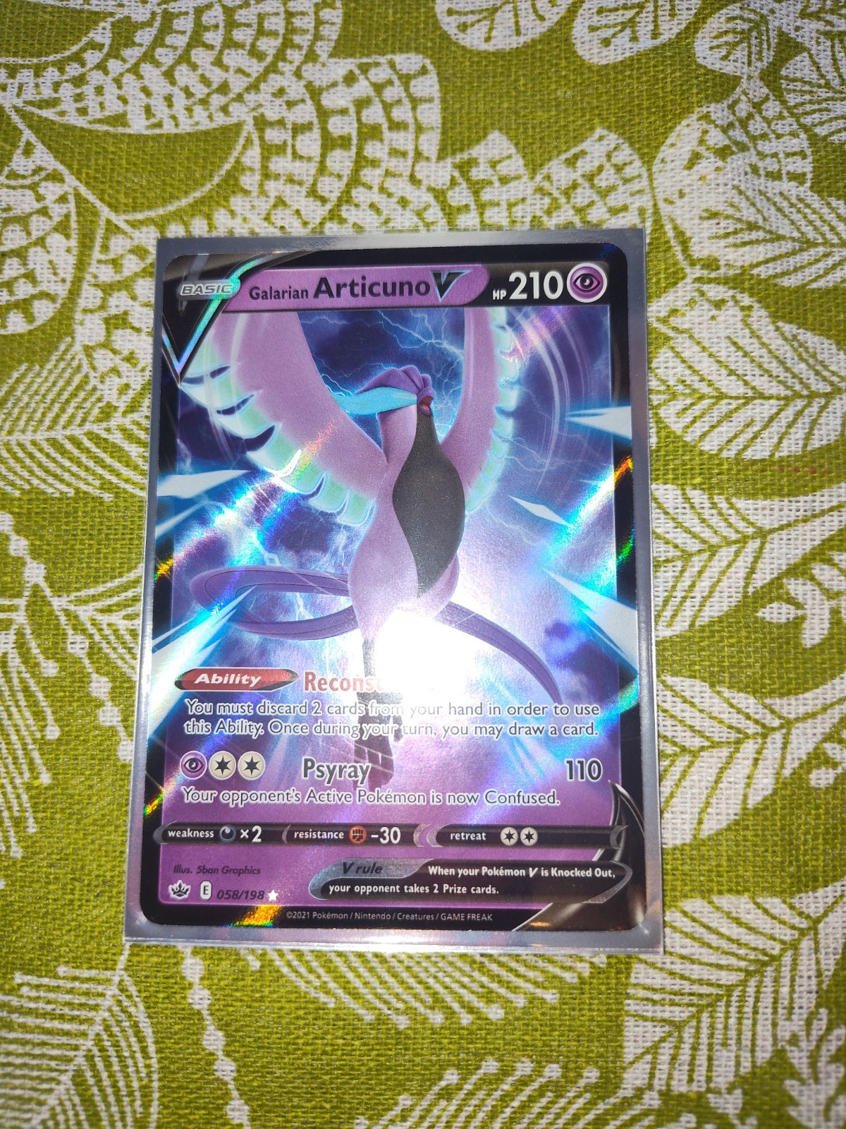 POKEMON CARD - GALARIAN ARTICUNO V 058/198 SWORD & SHIELD CHILLING REIGN