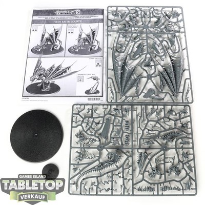 Flesh-eater Courts - Abhorrant Ghoul King on Royal Zombie Dragon - im Gussrahmen