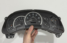 03-06 CADILLAC ESCALADE INSTRUMENT GAUGE CLUSTER SPEEDOMETER 15182142 135K