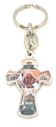 Papa Benedicto XVI - 4 Llavero de Metal Basílica de Roma - Imagen 1 de 3
