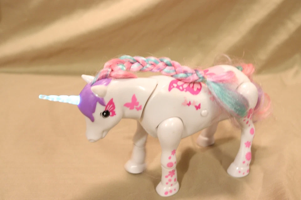 Little Live Pets - Juguete de unicornio con luz de baile de mariposa PROBADO FUNCIONA Foto 2 de 4