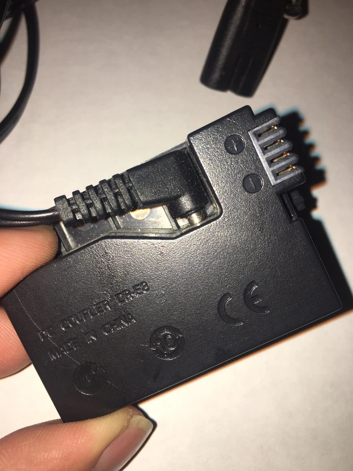 Adaptador de CA RÉFLEX DIGITAL Canon compatible con LP-E8. T2i T3i, T4i, T5i, 750D Foto 3 de 4