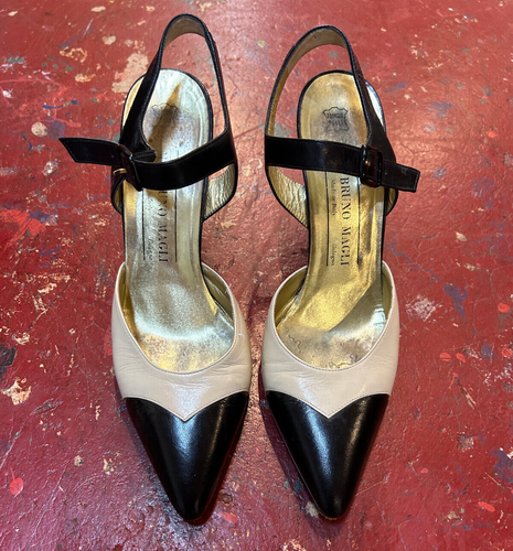 EUC BRUNO MAGLI cream black elegant 3 1/2 heel SHOES PUMPS 7 1/2 Free shipping - Picture 3 of 9