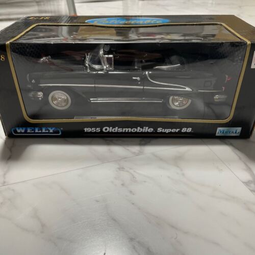 With Box   1 18 scale  1955 Oldsmobile Super 88 Welly Welly Diecast Car Model - Picture 1 of 3