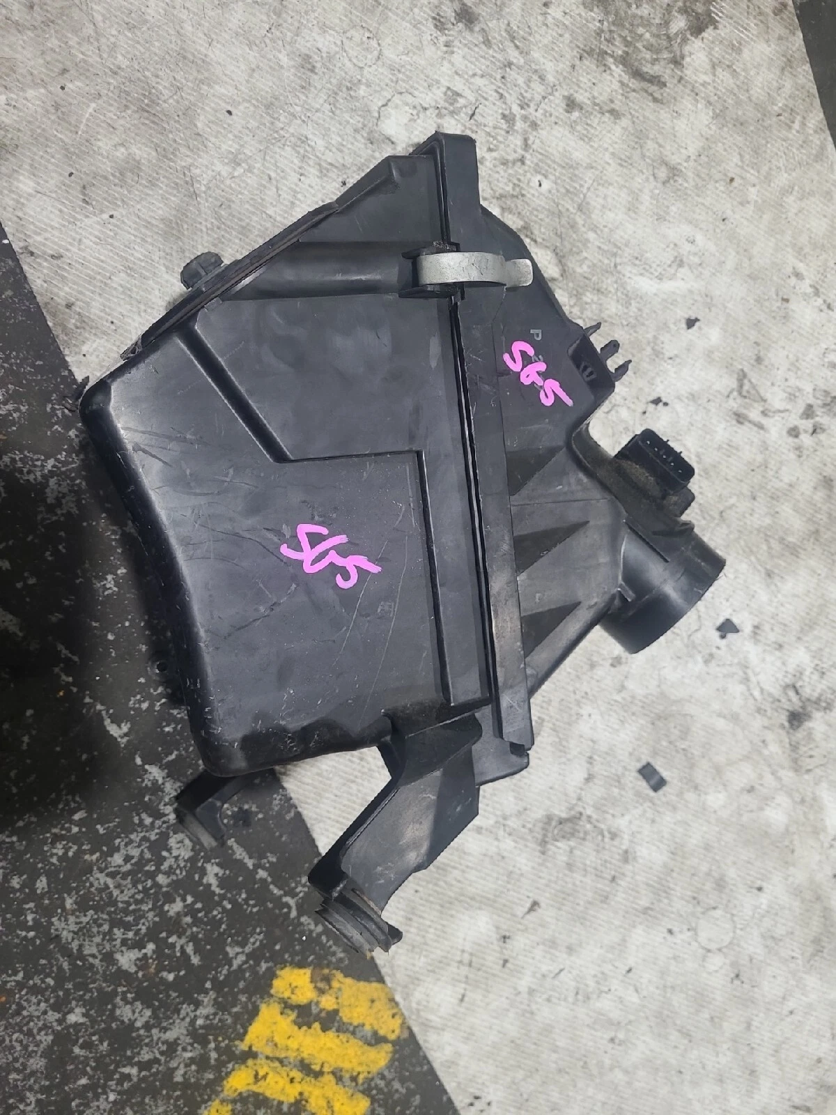 Picture 1 of 6
