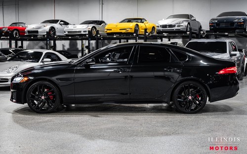 2020 Jaguar XF S - Picture 2 of 40