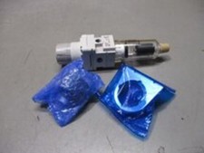 slightly used SMC AW2001BCG-A filter regulator