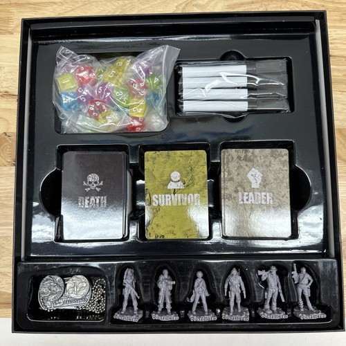 CONFLICTED Survive the Apocalypse Juego de Mesa Juego Completo Edición Coleccionista - Imagen 4 de 5