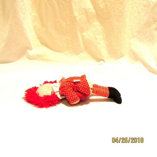 Raggedy Ann Soft Body Doll Valentine Theme - Picture 4 of 6