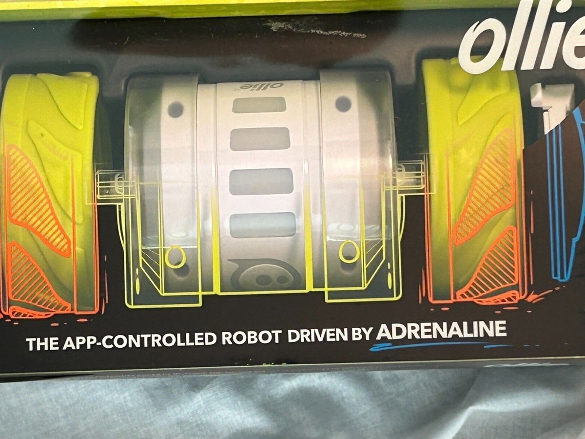 「オリー（Ollie）」アプリコントロールロボット　美品！ Ollie Toy Robot - Walmart.com