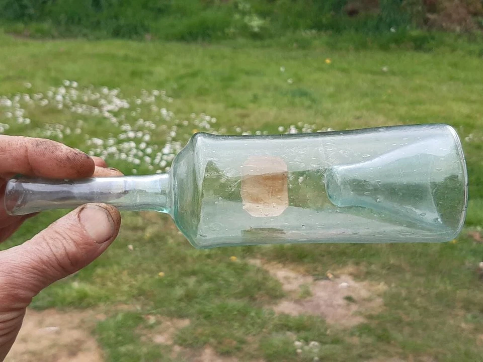 RARE mini bouteille topette bleu ancienne verre soufflé Gresigne bottle - Photo 3/4