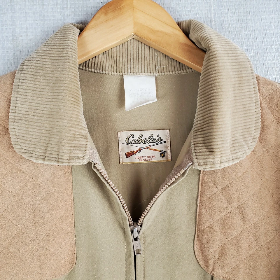 VTG CABELAS Size Medium Made in USA Mens Cotton Poplin Khaki Hunting Jacket Coat - Image 3 of 4
