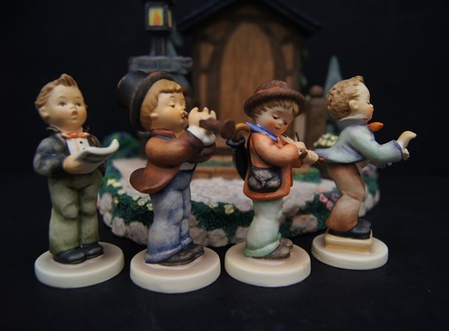 Conjunto de estatuillas Hummel/pequeños creadores de música Hummelscape con caja - 1984 retirado TMK-6 - Imagen 14 de 22