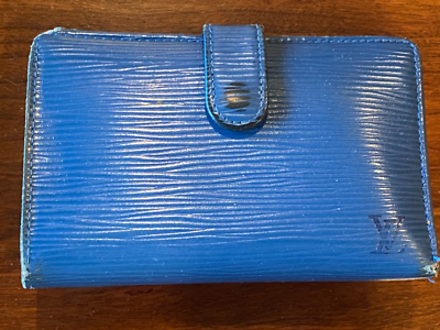 Louis Vuitton Epi Bifold Blue Leather Wallet 4 Card Kisslock  display picture 1