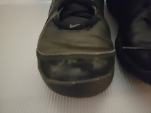 2011 Nike Men's Size 9.5 Black Overplay VI 6 Black Athletic Shoes Sneakers - Picture 4 of 7