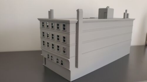 N scale building Hotel 1:160 - Picture 4 of 9