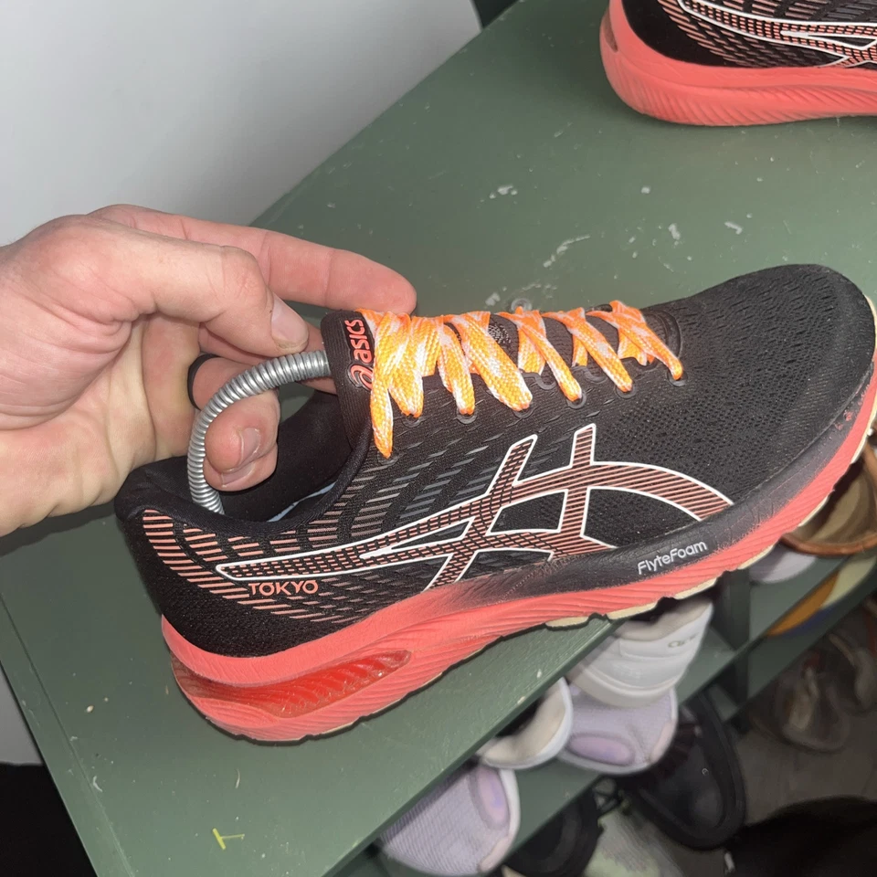 ASICS Men's 8.5 Rare 1011B078 Gel-Cumulus 22 Tokyo Black Sunrise Red FlyteFoam - Image 3 of 4