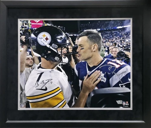 Tom Brady & Ben Roethlisberger Signed Framed 16x20 Photo UDA Holo #BF19453405