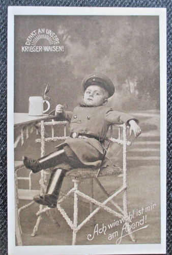 RAR seltene AK alter Zeit 1.WK WW ! Kleiner Junge als Soldat in Uniform Mantel