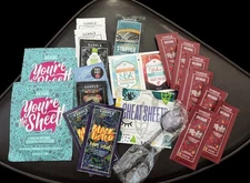 22PC Perfectly Posh Vintage Samples & Mask Applicator