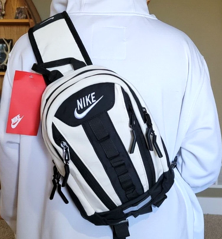 NWT Nike Sling Bag Carry on *2 colors* Crossbody Buyer's Choice - Image 3 of 4