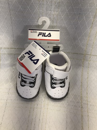NEW Fila Pre Walker Crib Shoes Infant Baby Sneakers Hightops 0-6 Mo Black White - Picture 3 of 8