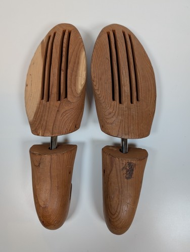 Zapatos árboles de cedro Johnston & Murphy de colección Rochester Shoe Tree Co. 12,5 pulgadas de largo - Imagen 5 de 7