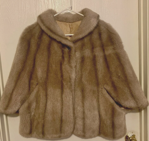 Vintage Designer Regina Glenara by Glenoit Faux Fur Shoulder Wrap-Faux Fur 1960' - Picture 3 of 4
