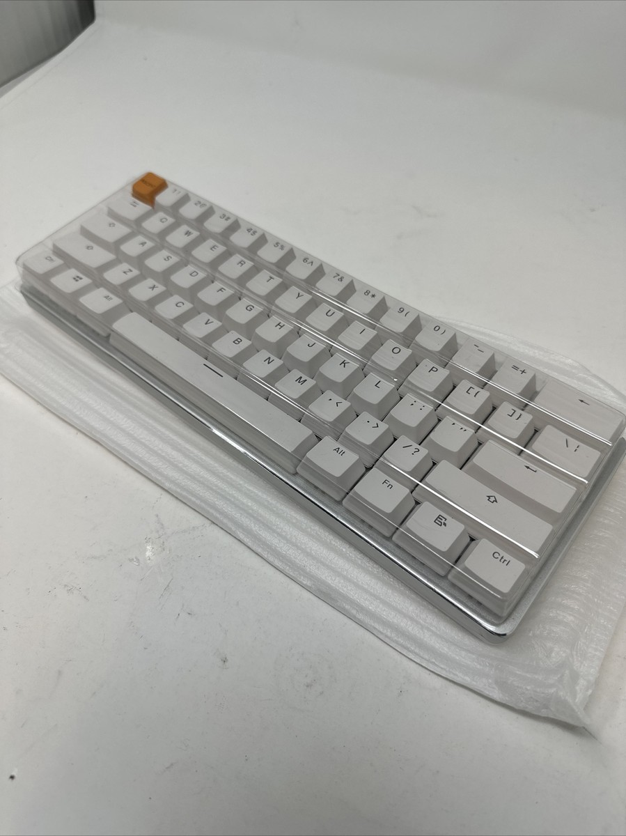 Glorious Custom Gaming Keyboard - gmmk-com-brn-w White - Compact