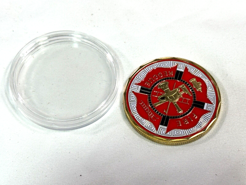 Fire Rescue Thin Red Line Fireman Fire Department Challenge Coin with Case - Picture 6 of 8