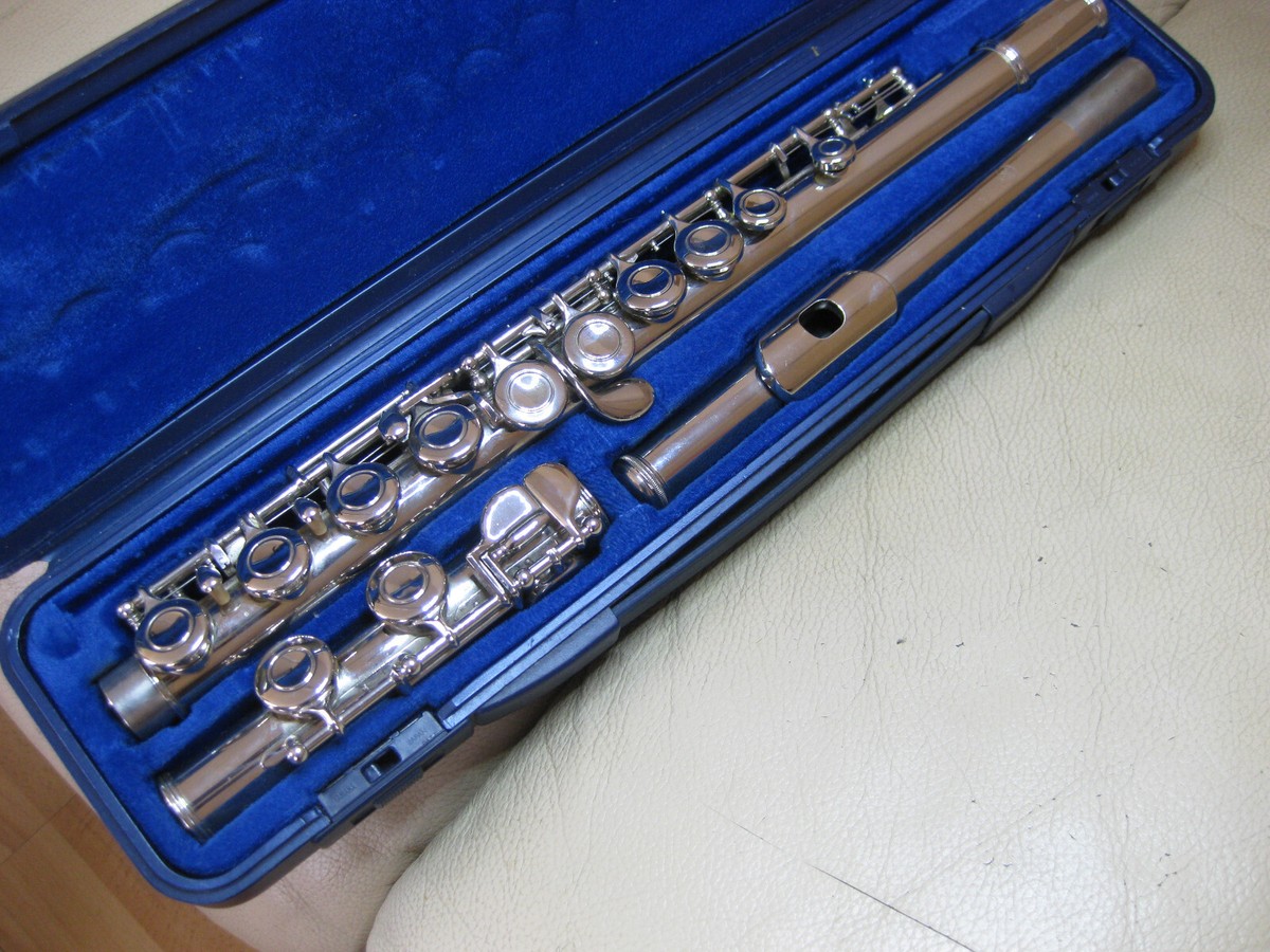 Yamaha YFL-211 Flute with Original Hard Case | eBay UK