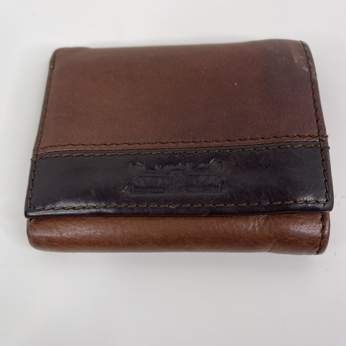 Levi's Men's Tri-Fold Brown Soft Leather Wallet denim liner | eBay