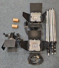 Smith Victor Corp Lighting Kit (2) 770 + (1) 700 Pre-owned w/ Stands