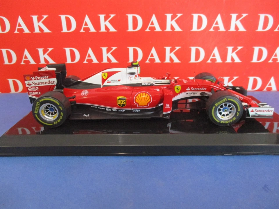 Die cast 1/24 Modellino Auto F1 Ferrari SF16-H 2016 K. Raikkonen - Immagine 4 di 4