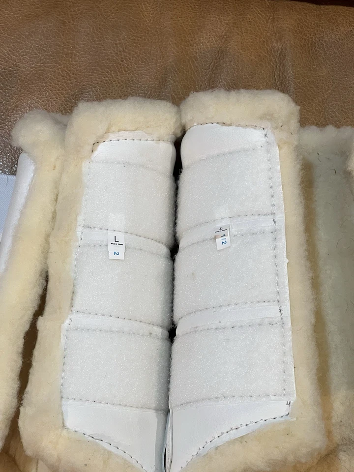Large Kavallerie Dressage Fleece-Lined White Brushing Boots - Image 3 of 4